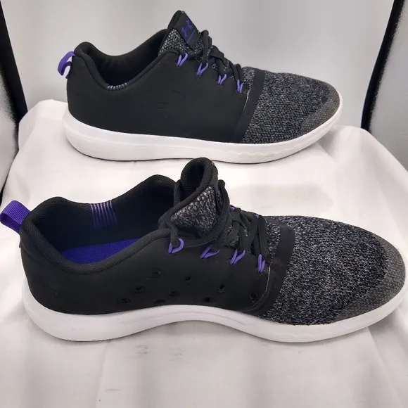 UnderArmour 5Wmns 7Y Sport  LaceUp Black Purple Knit Neoprene Camo Sole Sneakers