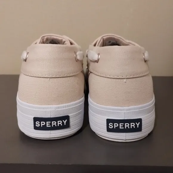 Unisex Sperry Bahama Platform Retro-Inspired Boat Shoe Size 5 Men, 6.5 Women NIB