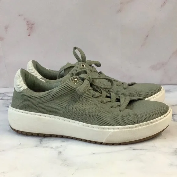 Used Sofft Olive Green Lace-up Sneakers Size 8M