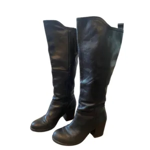 Vagabond Tall Leather Black Boots 38 Round Toe Pull on Partial Zip 3” heel