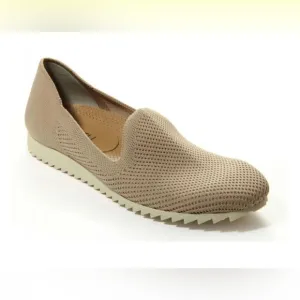 VANELI TAUPE STRETCH KNIT VERNE SIZE 9.5 WORN ONCE! Like new!
