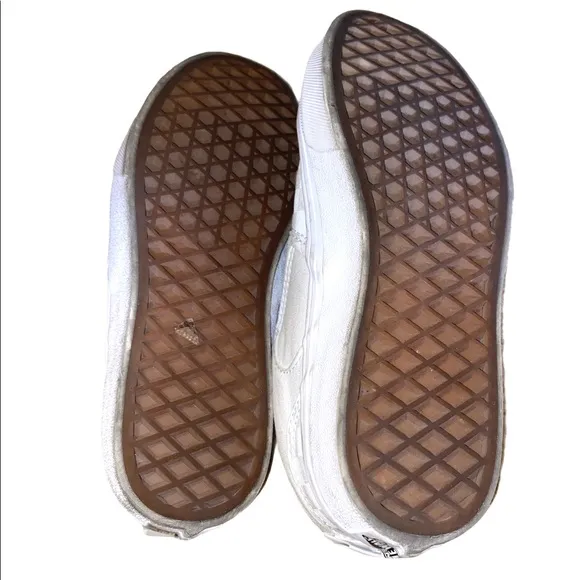 VANS Asher White Check Slip On Sneaker Youth Size 3