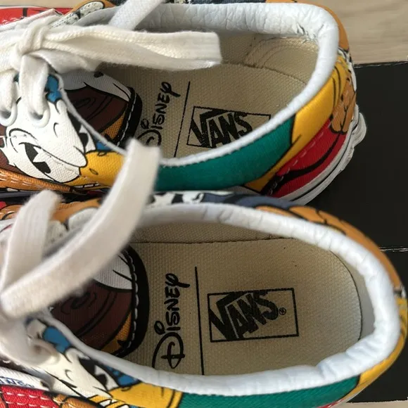 VANS DISNEY Youth as 12 sneakers