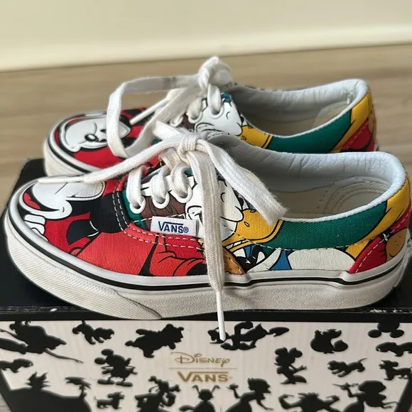 VANS DISNEY Youth as 12 sneakers