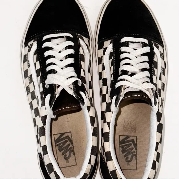 Vans Old Skool 36 DX Sz 10.5 Sneakers in black/check Lace-Up