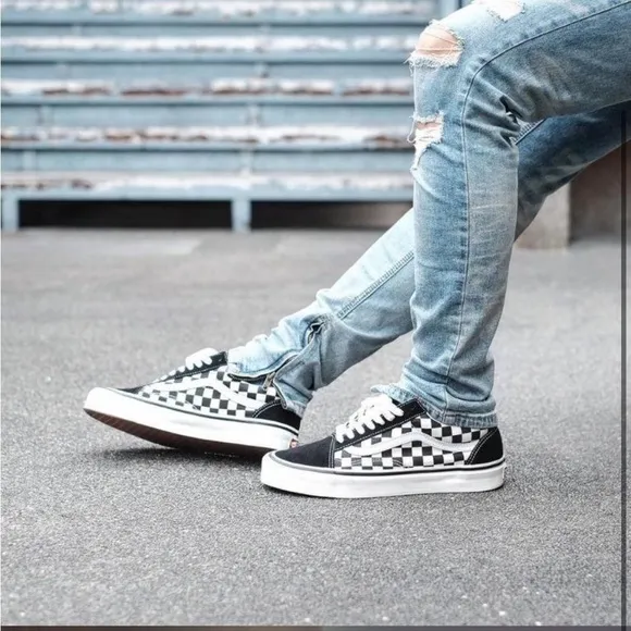 Vans Old Skool 36 DX Sz 10.5 Sneakers in black/check Lace-Up
