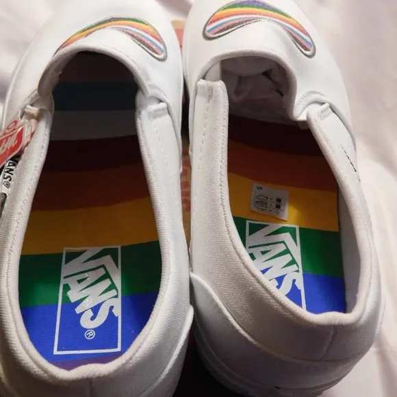 VANS Pride Glitter Sneakers Size 9.5 New in Box
