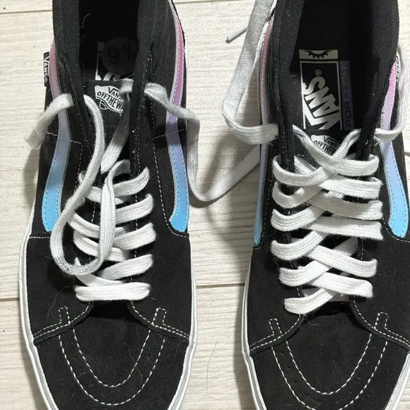 Vans Sneakers with Pink and Teal Sole