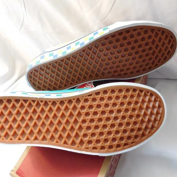 Vans Ward Sneakers Blue Yellow Green Check Big Kids Size 7 NEW in Box