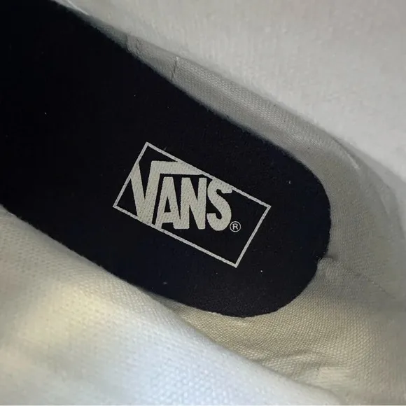 VANS White &amp; Navy Sk8-Hi Tapered Stackform Sneakers 9 Men and 10.5 Women NWOB