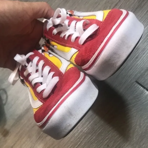 VANS YOUTH FLAME COMFYCUSH OLD SKOOL SNEAKERS SIZE 3
