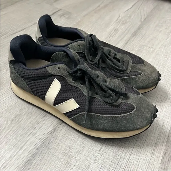 VEJA  Rio Branco Sneakers Alveomesh BLACK WHITE OXFORD GREY Size 42 US 9