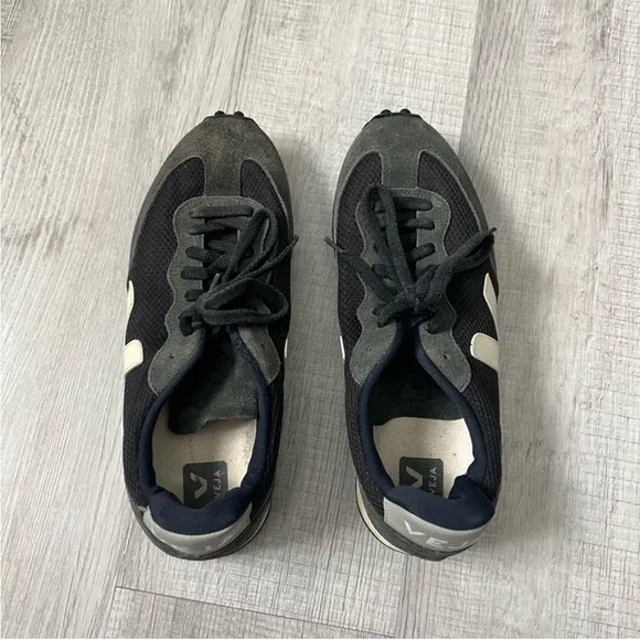 VEJA  Rio Branco Sneakers Alveomesh BLACK WHITE OXFORD GREY Size 42 US 9