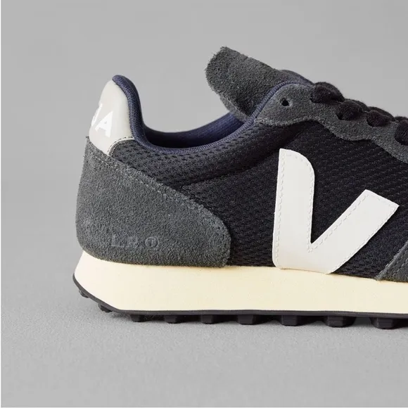 VEJA  Rio Branco Sneakers Alveomesh BLACK WHITE OXFORD GREY Size 42 US 9