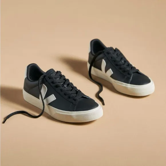 Veja women’s sneakers size 7 black and white classic Veja Campo Leather Sneakers