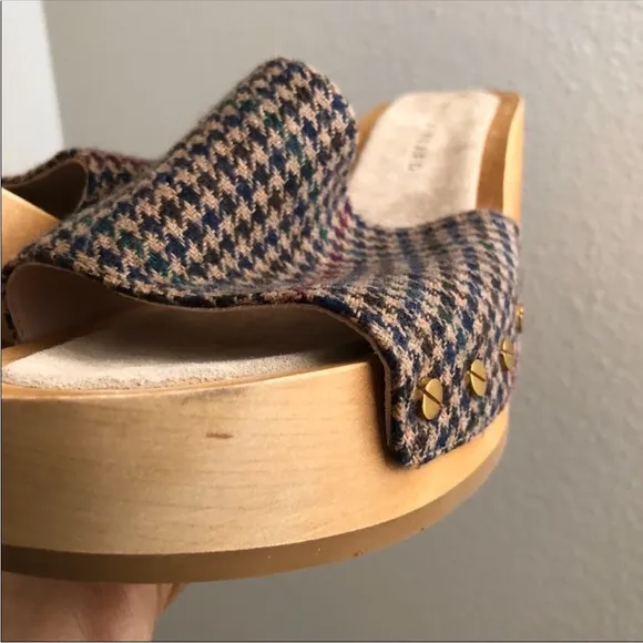 VERONICA BEARD Hannalee Platform Sandals