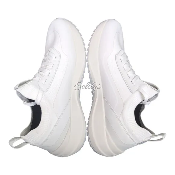 Vessi Stormburst Mens 10 White Low Top Waterproof Dyma-Tex Knit Sneaker Boot