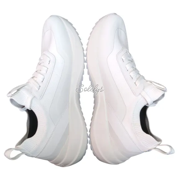 Vessi Stormburst White Low Top Waterproof Dyma-Tex Knit Sneaker Boot Mens 10