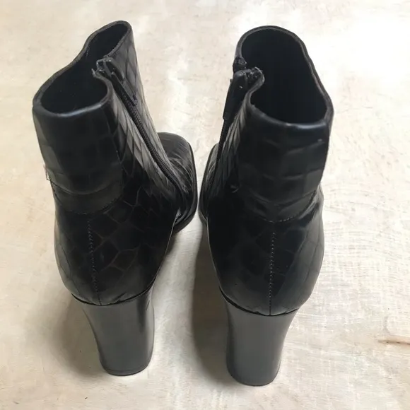 Via Spiga Leather Boots Ankle Size 8