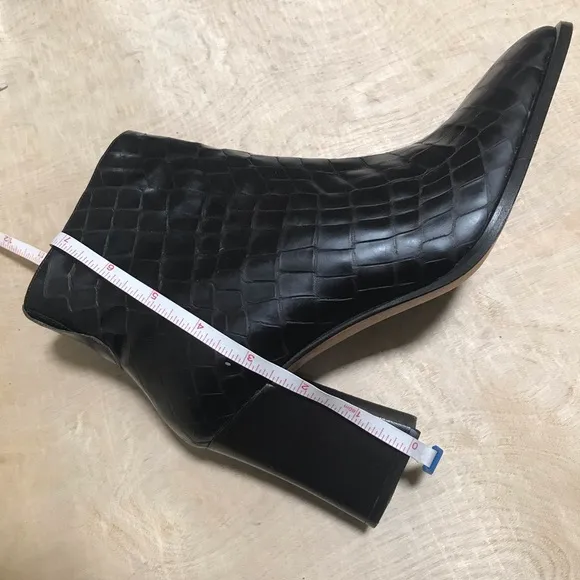 Via Spiga Leather Boots Ankle Size 8