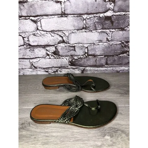 Via Spiga Metallic Green Leather Braided Flats Sandals Women’s Sz 8.5M US/39EU