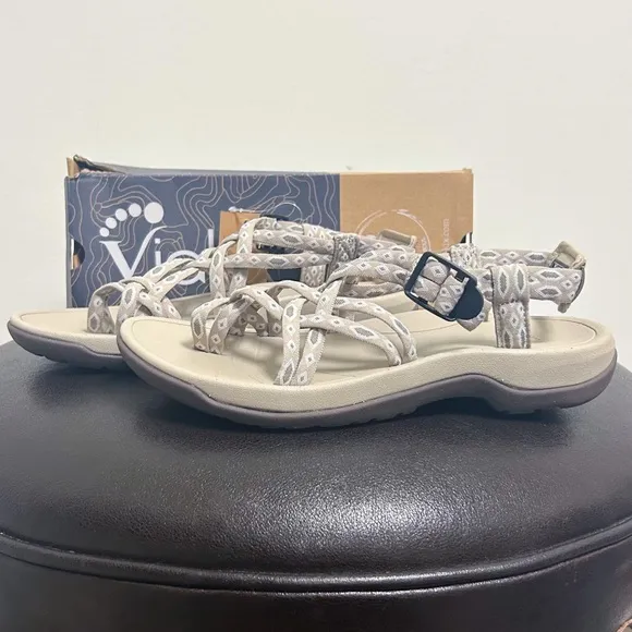 Viakix Beige White Taupe Sierra Multi Fabric Strap Sandals NIB 7