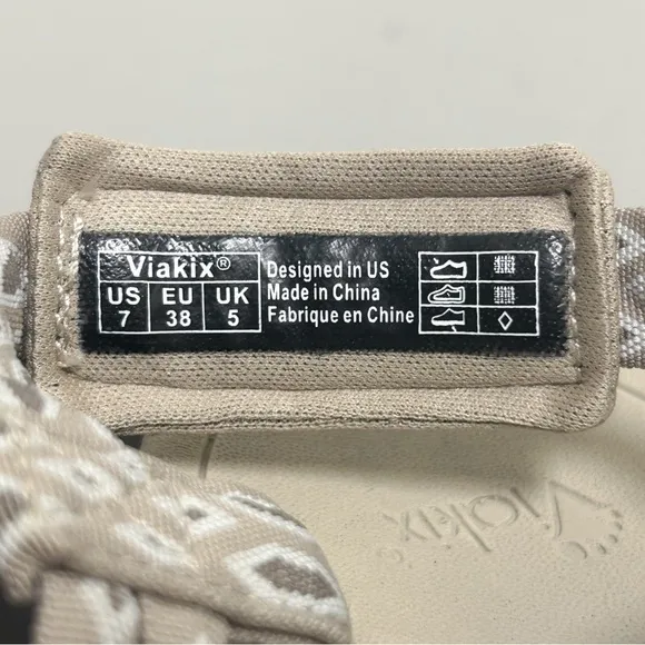 Viakix Beige White Taupe Sierra Multi Fabric Strap Sandals NIB 7