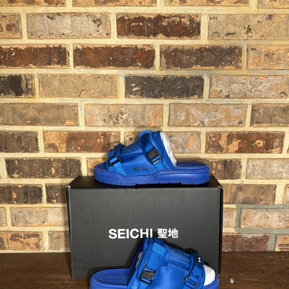 Vibrant Blue Sandals with Modern Strap Design