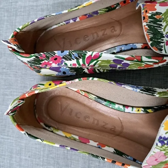 Vicenza Women Shoes Flats Slip On Floral Size 6
