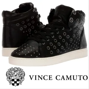 🎋Vince Camuto Bestinda Studded Sneakers