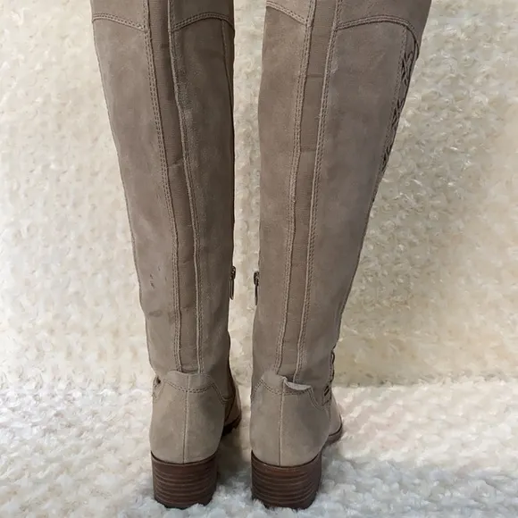Vince Camuto boots