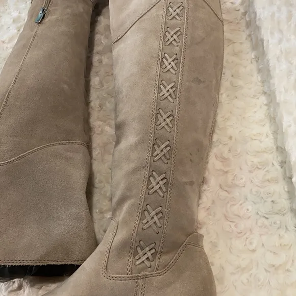 Vince Camuto boots