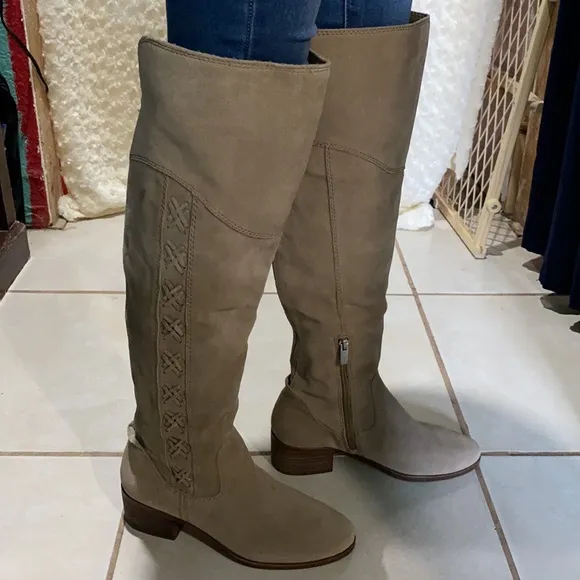 Vince Camuto boots