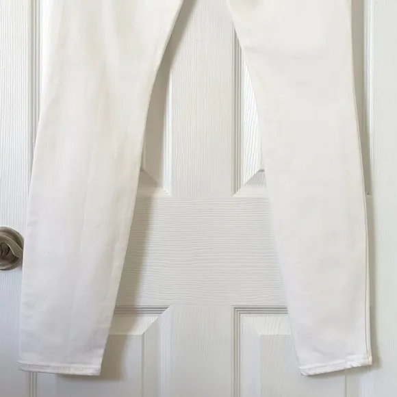 Vince Classic Five Pocket Mid Rise Ankle Length Skinny Jeans White 26