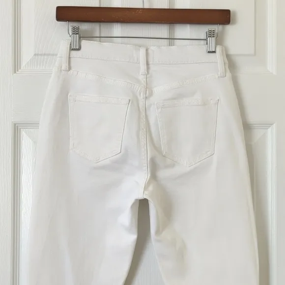 Vince Classic Five Pocket Mid Rise Ankle Length Skinny Jeans White 26