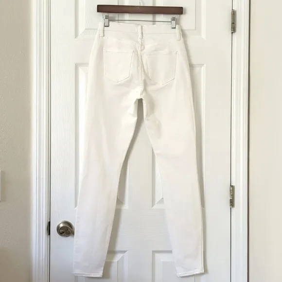 Vince Classic Five Pocket Mid Rise Ankle Length Skinny Jeans White 26