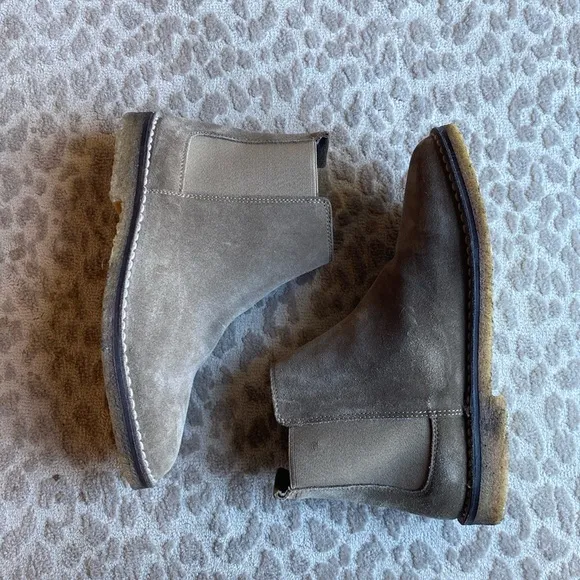 Vince Cody Shearling-Lined Suede Pull On Chelsea Ankle Boots, size 7