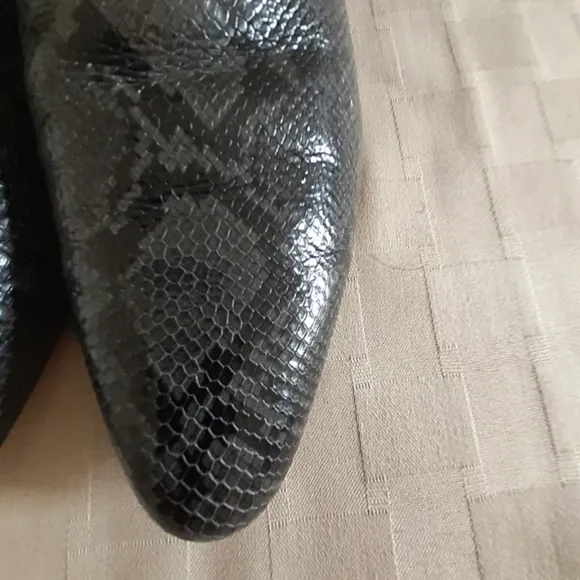 Vince Lela Snakeskin Embossed Leather Loafers
