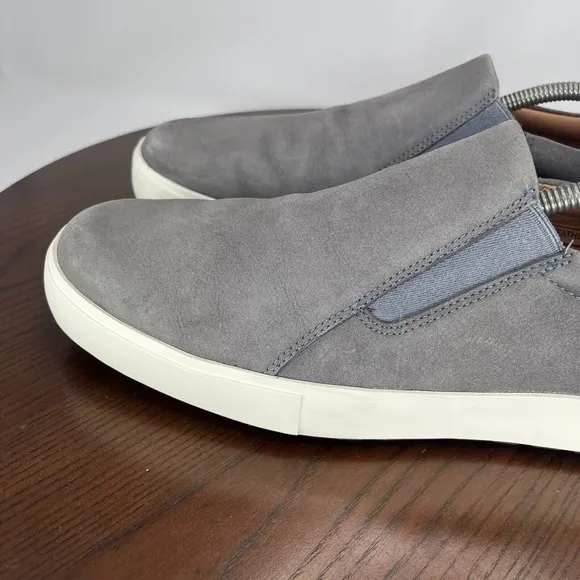 Vince Shoes Men's 11.5M‎ Gray White Nubuck Weatherproof Slip On Skate Sneakers