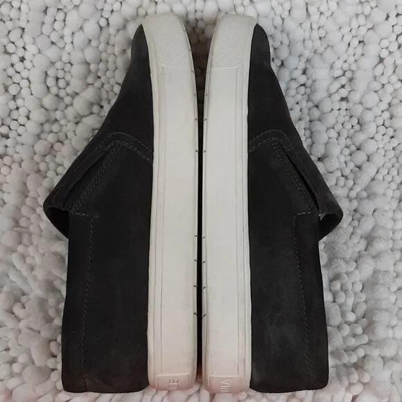 Vince Women's Bowen Suede Slip-On Sneakers Sz 9.5