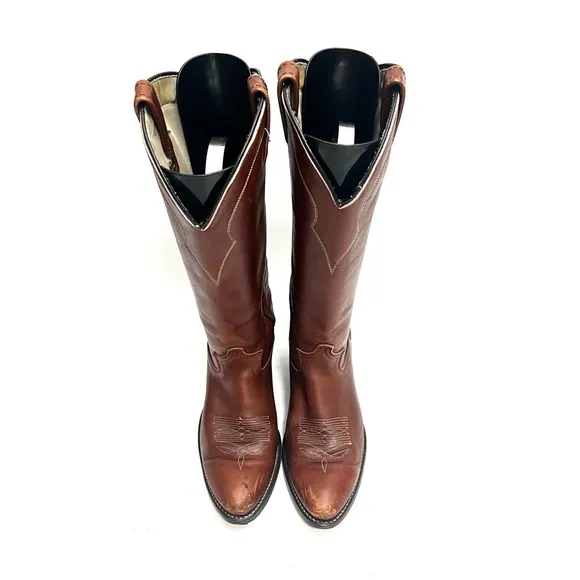 Vintage 1970s men’s brown leather pull on heeled cowboy boots