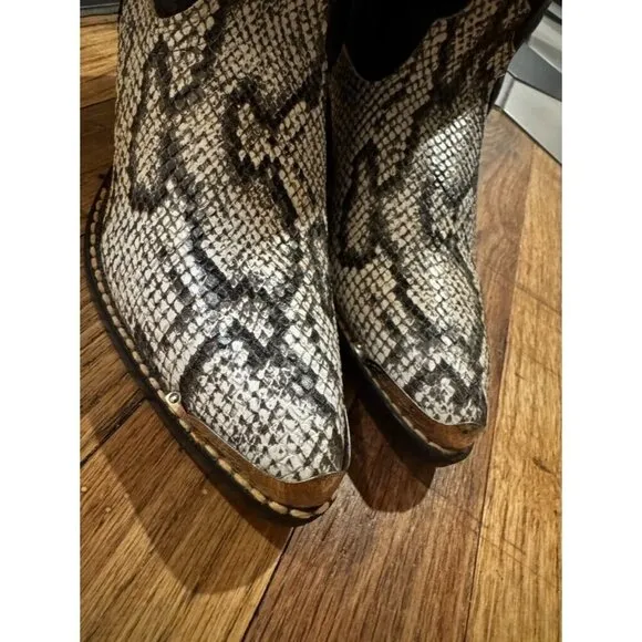 Vintage Black &amp; White Faux Leather snakeskin cowboy cowgirl boots metal toe 3.5Y