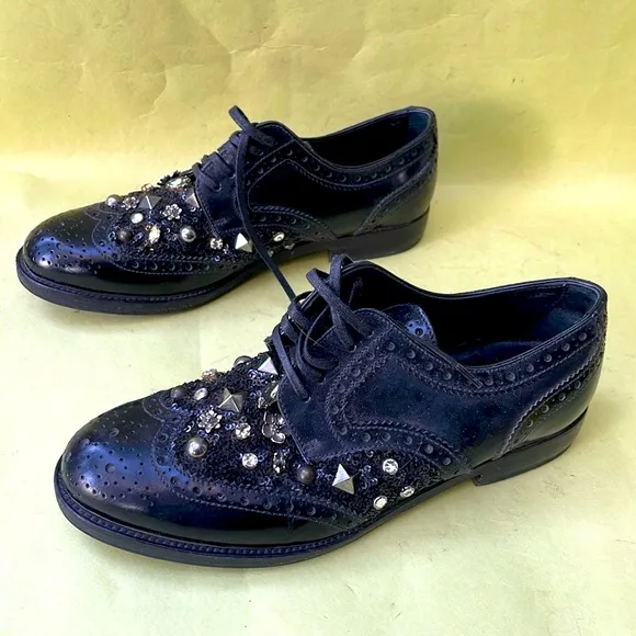 Vintage black Dolce &amp; Gabbana all leather loafers
