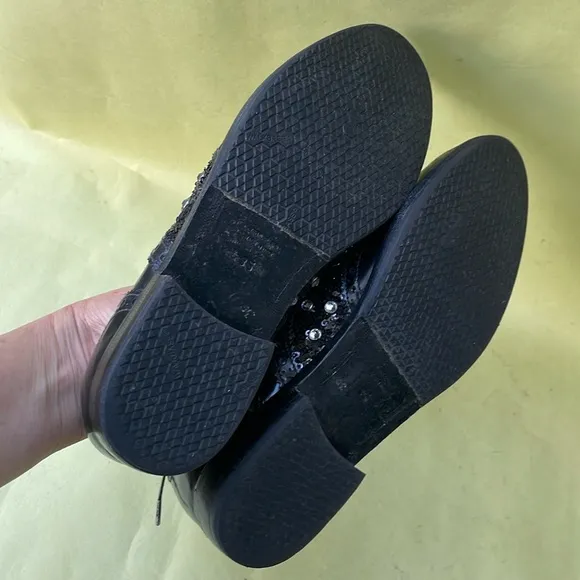 Vintage black Dolce &amp; Gabbana all leather loafers