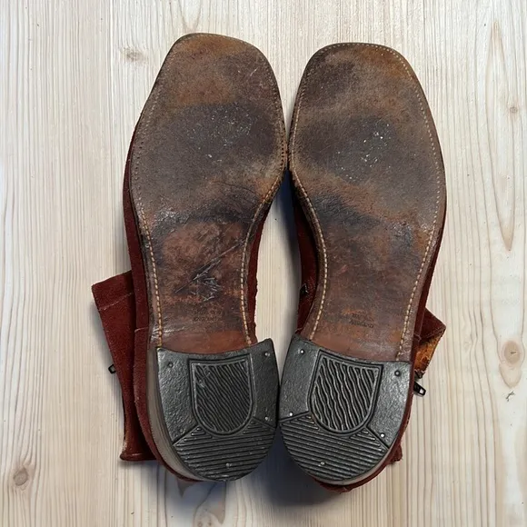 Vintage Burgundy/ Maroon Suede Zip Up Ankle Boots.
