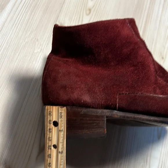 Vintage Burgundy/ Maroon Suede Zip Up Ankle Boots.