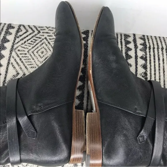 Vintage Chloe‎ Black Leather Buckle Block Heel Ankle Boots