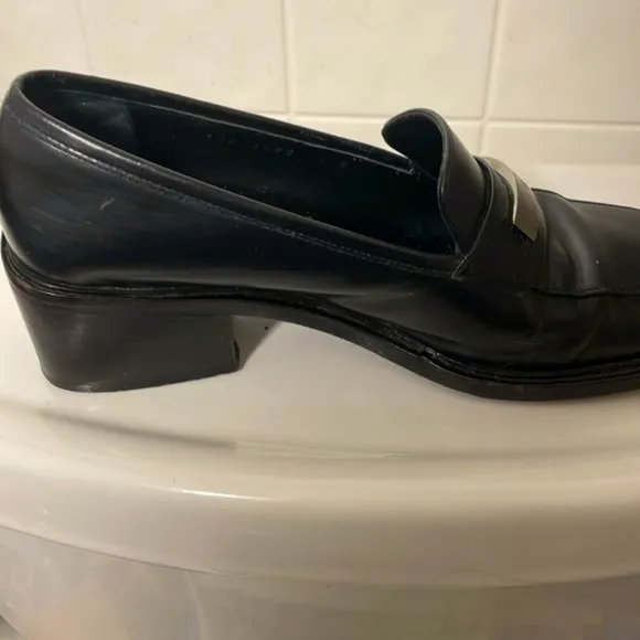 VINTAGE Gucci Black Leather Block Heel Square Toe Loafers (Sz 37 EU / 6.5 US)