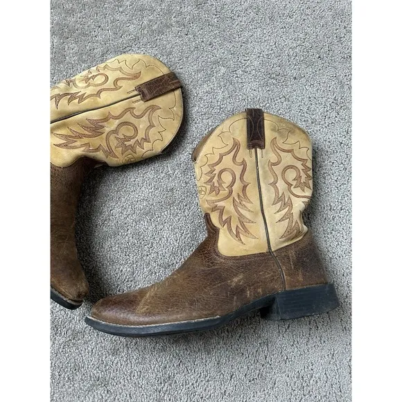 Vintage Mens ARIAT Western Boots Wilder Brown Square Toe Pull-on, Size 10.5 US