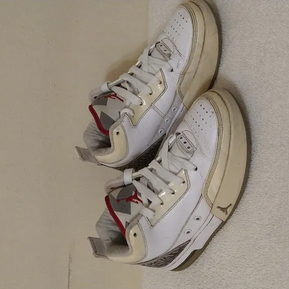 Vintage RARE 2009 Nike Air Jordan Flipsyde Basketball White Cement Red 4.5Y